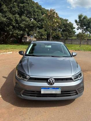 VOLKSWAGEN POLO 1.0 MPI MANUAL VOLKSWAGEN POLO 1.0 MPI MANUAL